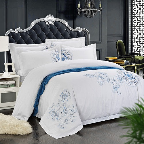 Transform Your Sleep Experience with Our Four-Piece Cotton Bedding Set